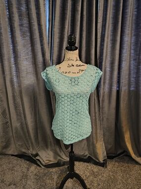 Ann Taylor Mint Crochet Cap Sleeve Top